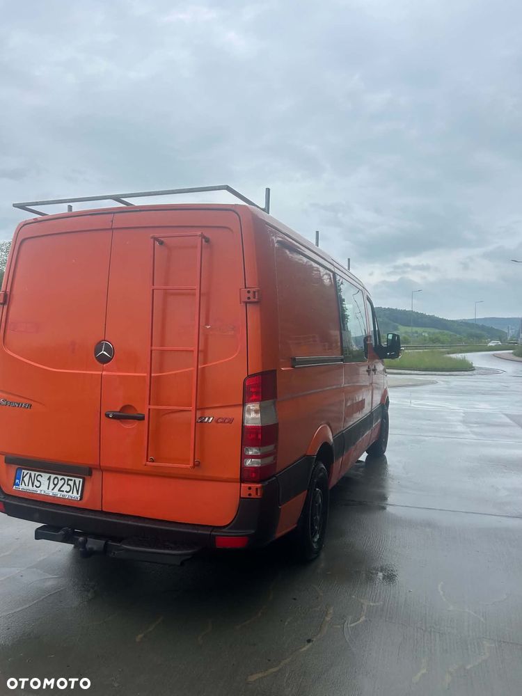 Mercedes-Benz Sprinter 906.211 - 2