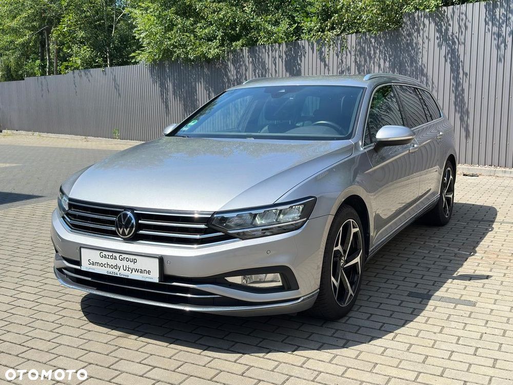 Volkswagen Passat - 4