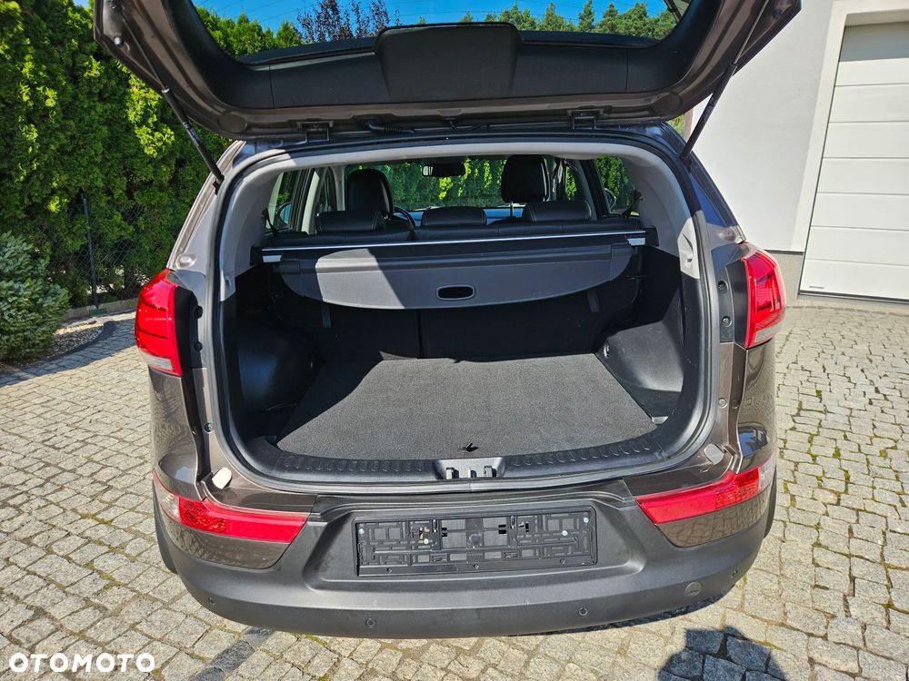 Kia Sportage 2.0 CRDI 184 4WD Fifa World Cup Edition - 27