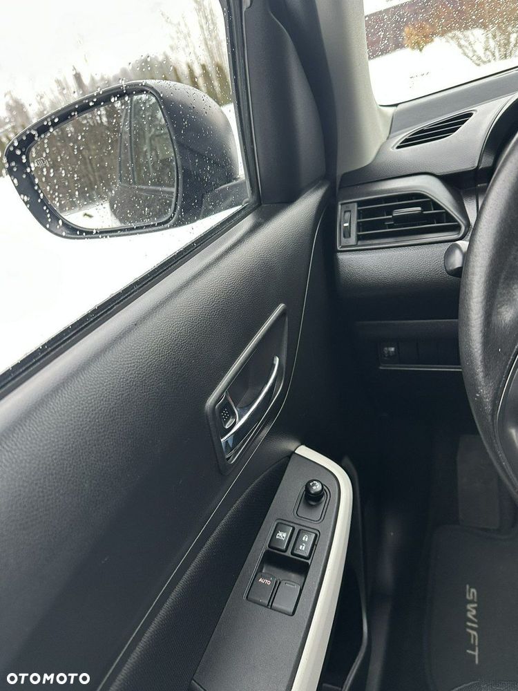 Suzuki Swift - 26