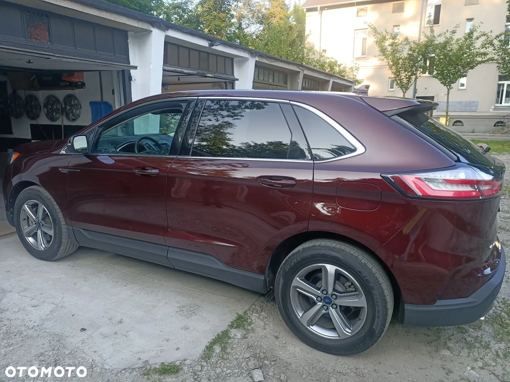Ford Edge - 10