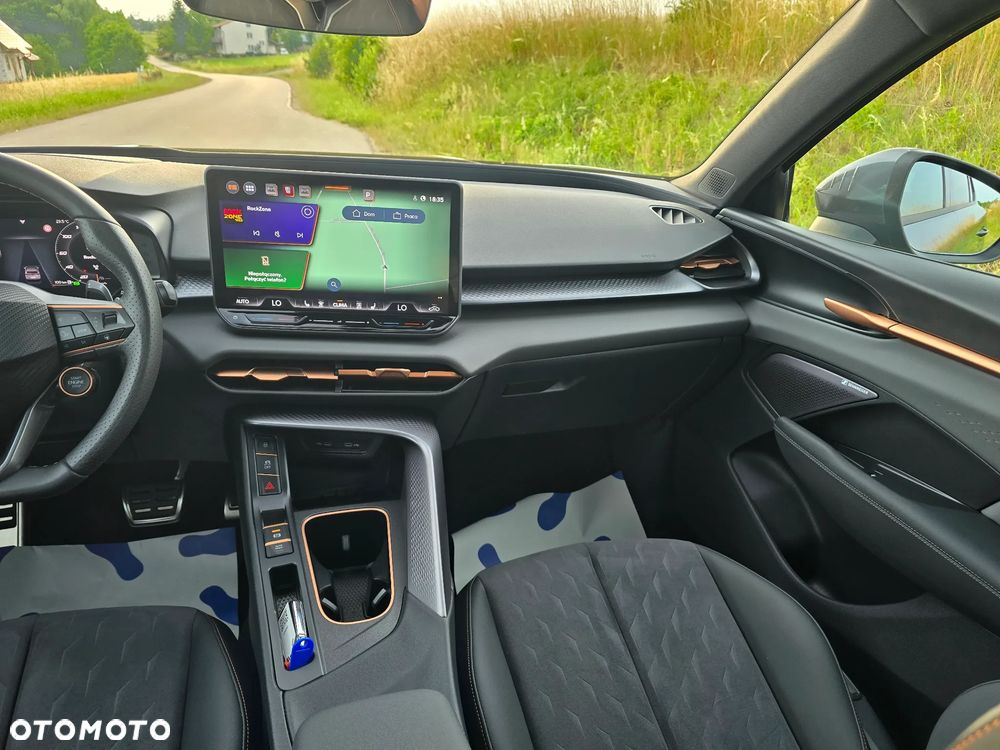 Cupra Terramar 2.0 TSI 4Drive VZ DSG - 17