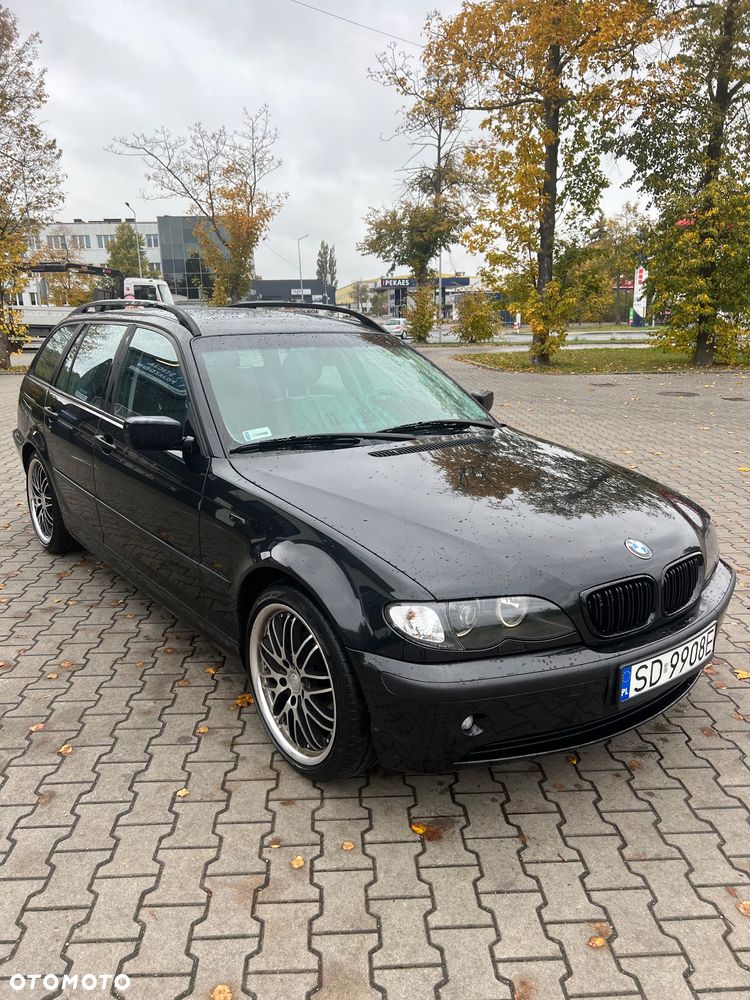 BMW Seria 3 318i Touring - 2