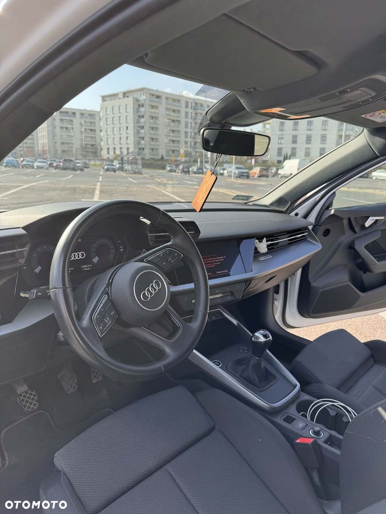 Audi A3 Limousine 35 TFSI S Line - 15