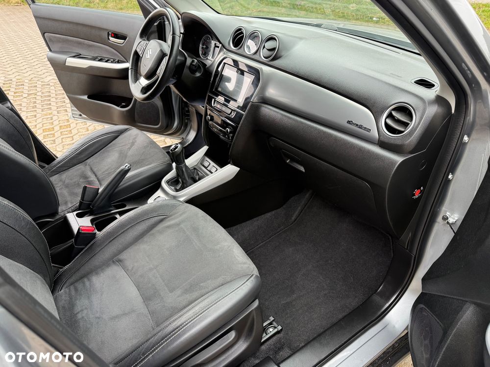 Suzuki Vitara 1.6 (4x4) Allgrip Comfort+ - 22