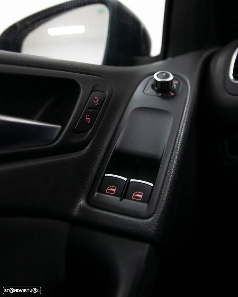 VW Golf 2.0 TSi GTI DSG - 34