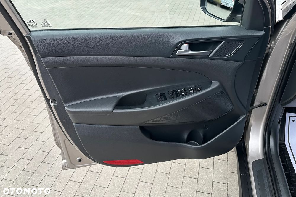 Hyundai Tucson 2.0 CRDI 2WD Style - 20