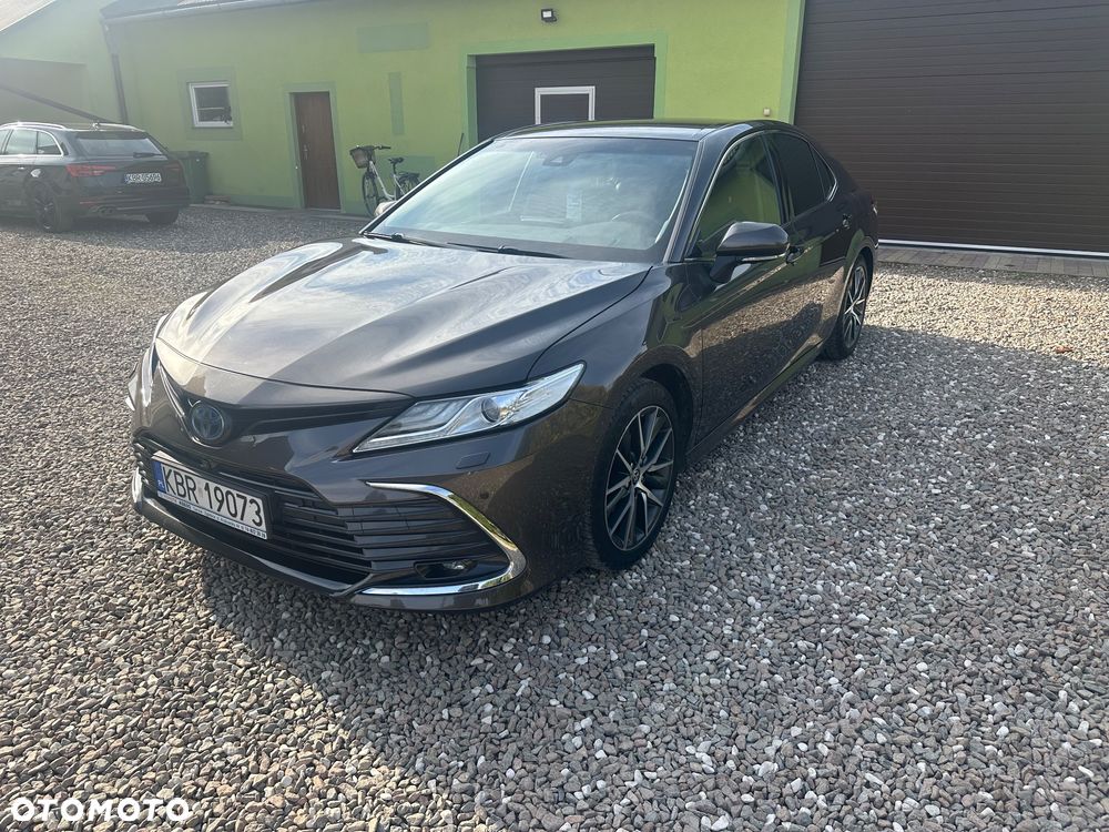 Toyota Camry 2.5 Hybrid Executive CVT - 1