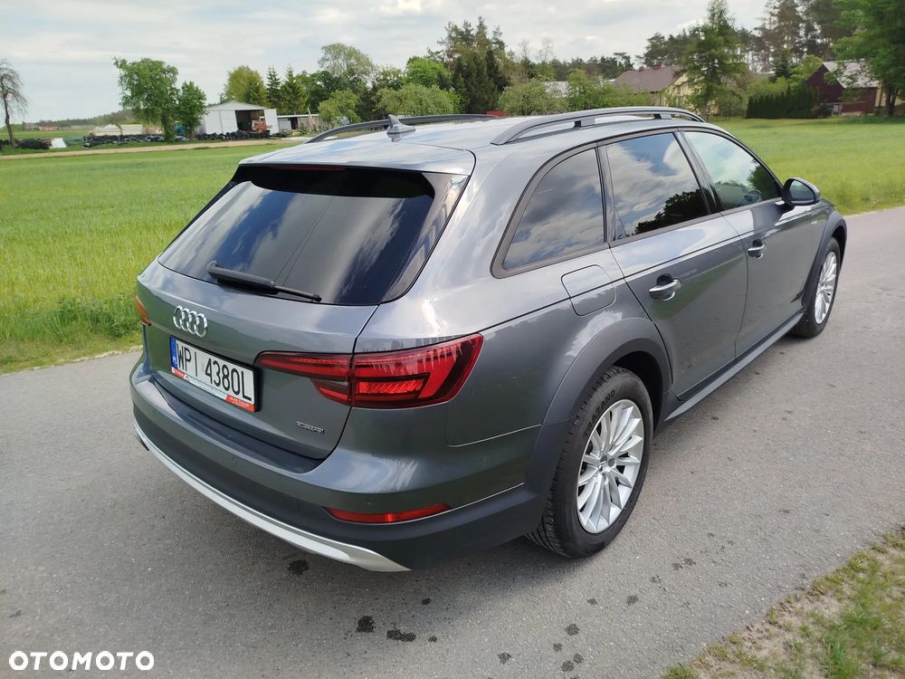 Audi A4 Allroad - 11