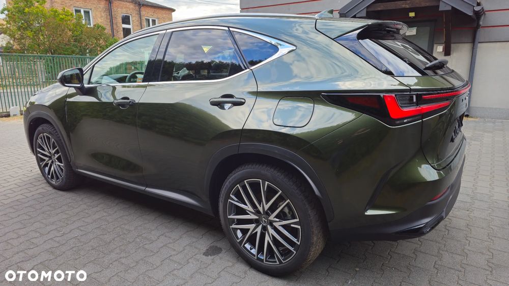 Lexus NX 350h Prestige 2WD - 4