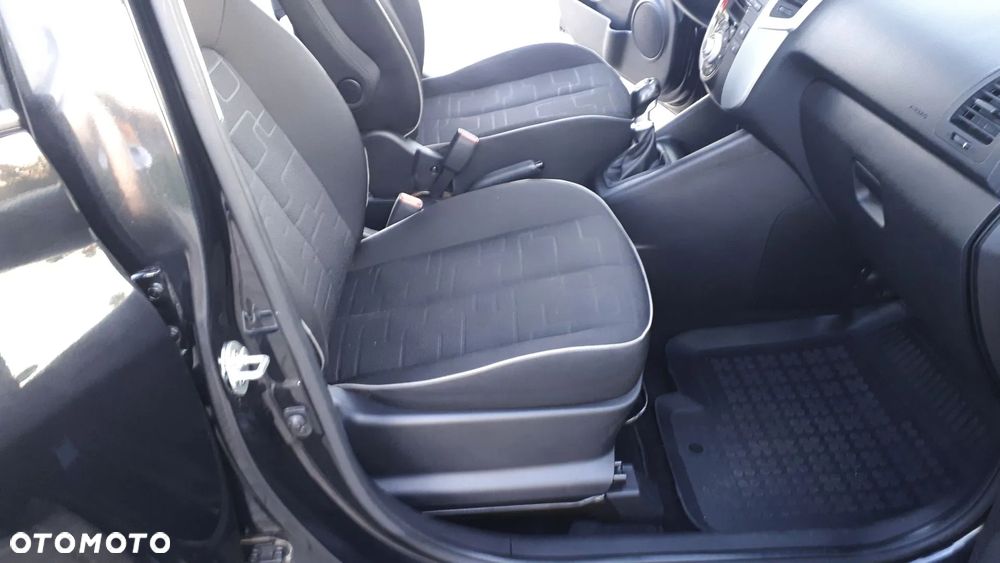 Kia Venga 1.6 CVVT Dream-Team Edition - 22