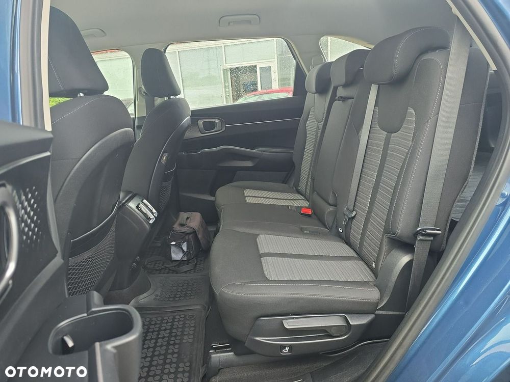 Kia Sorento - 17