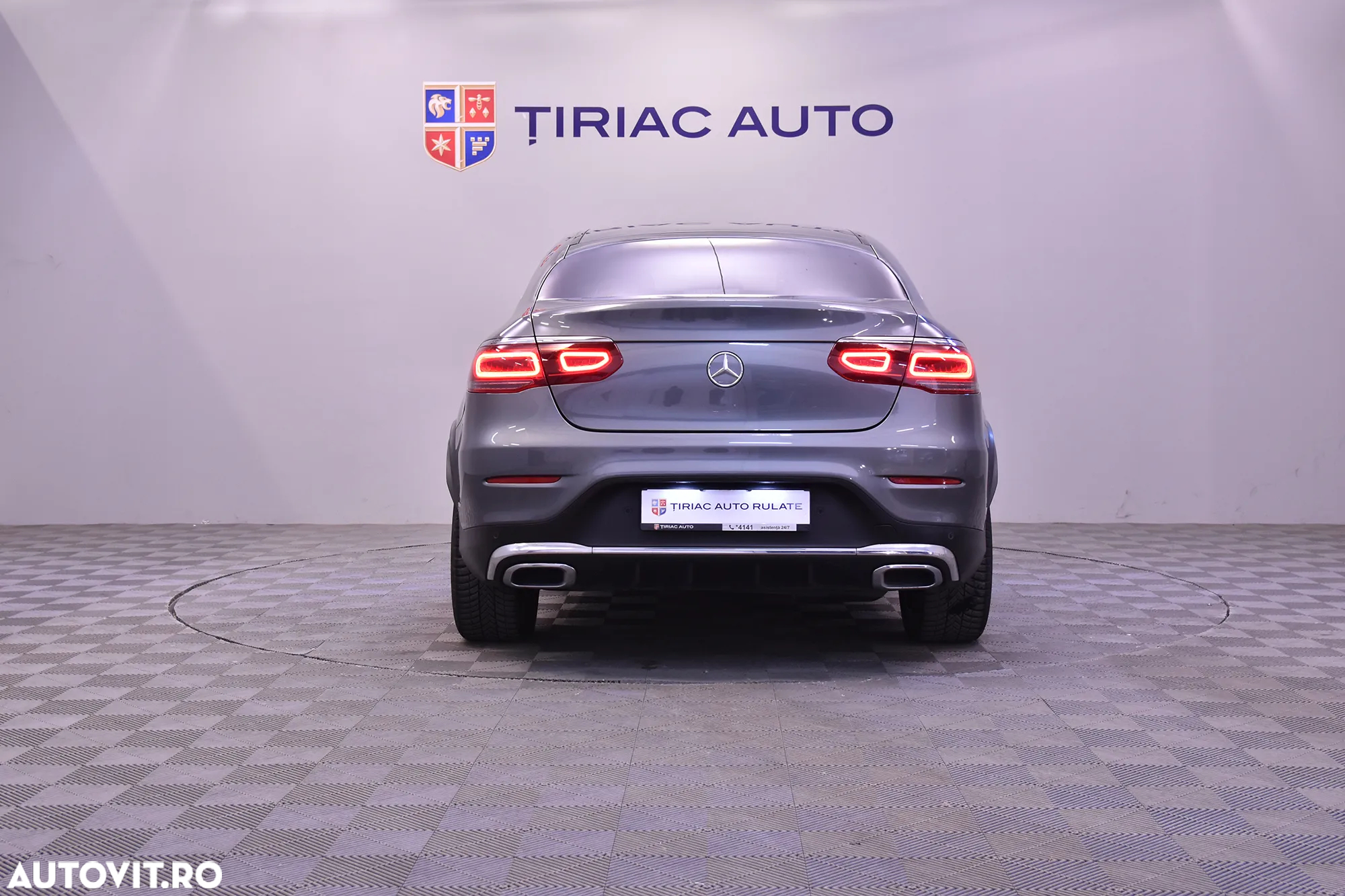 Mercedes-Benz GLC Coupe 220 d 4Matic 9G-TRONIC AMG Line - 4