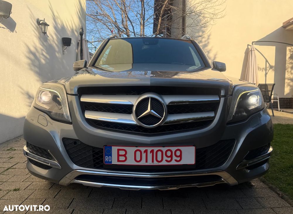 Mercedes-Benz GLK - 12