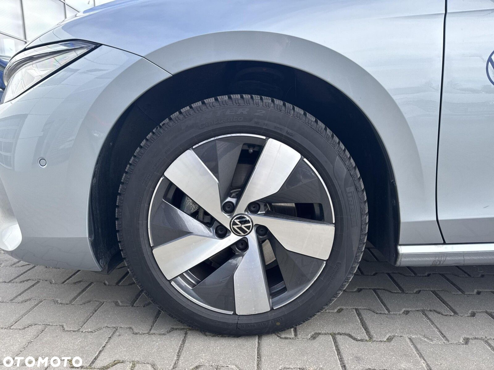 Volkswagen Passat 2.0 TDI SCR Business DSG - 9