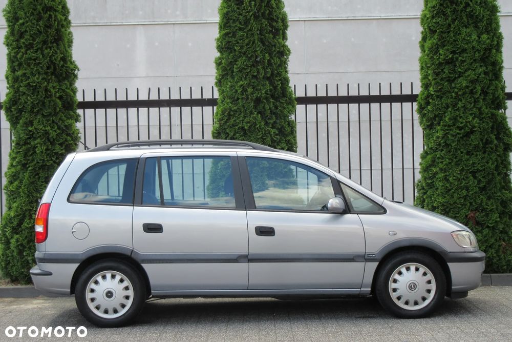 Opel Zafira 2.0 DTI - 7
