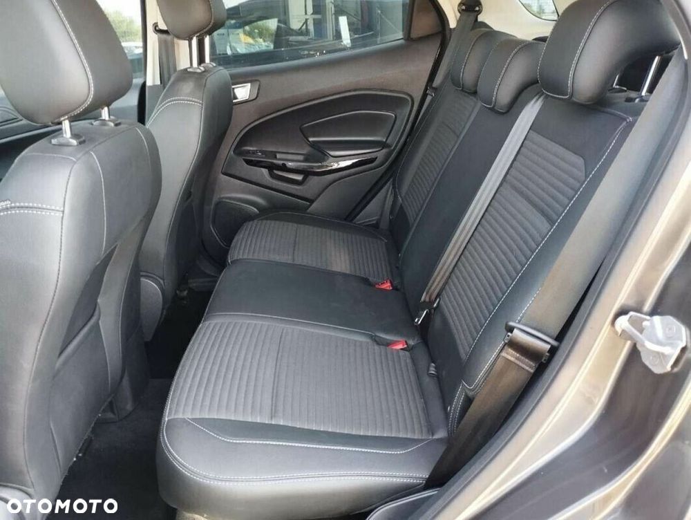 Ford EcoSport - 16