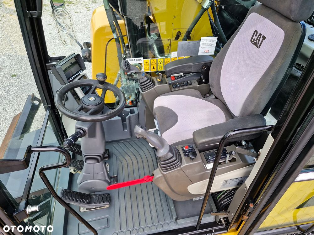 Caterpillar M 316 F - 8