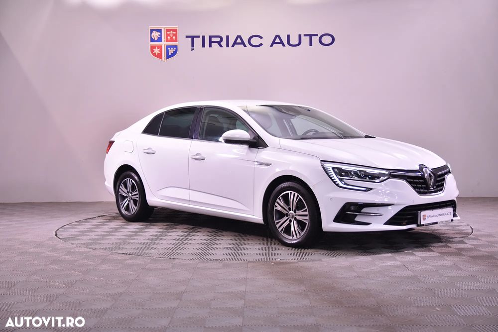 Renault Megane TCe Intens - 8