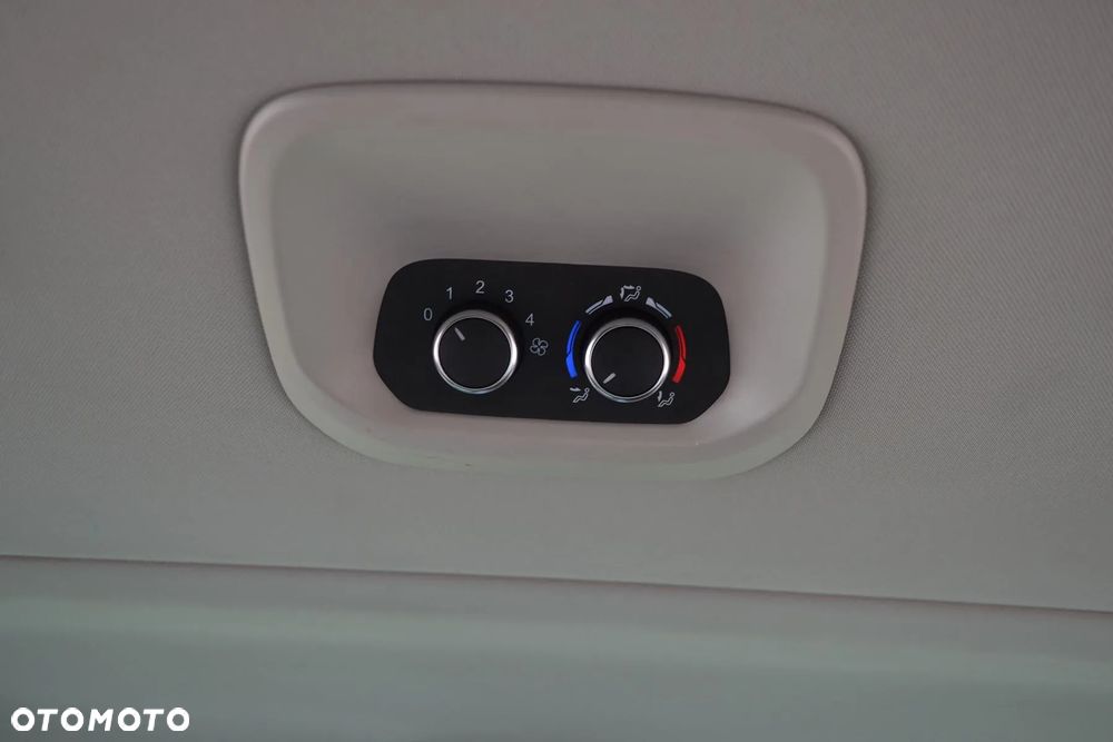 Ford Tourneo Custom 2.0 EcoBlue L2 Titanium X SelectShift - 26