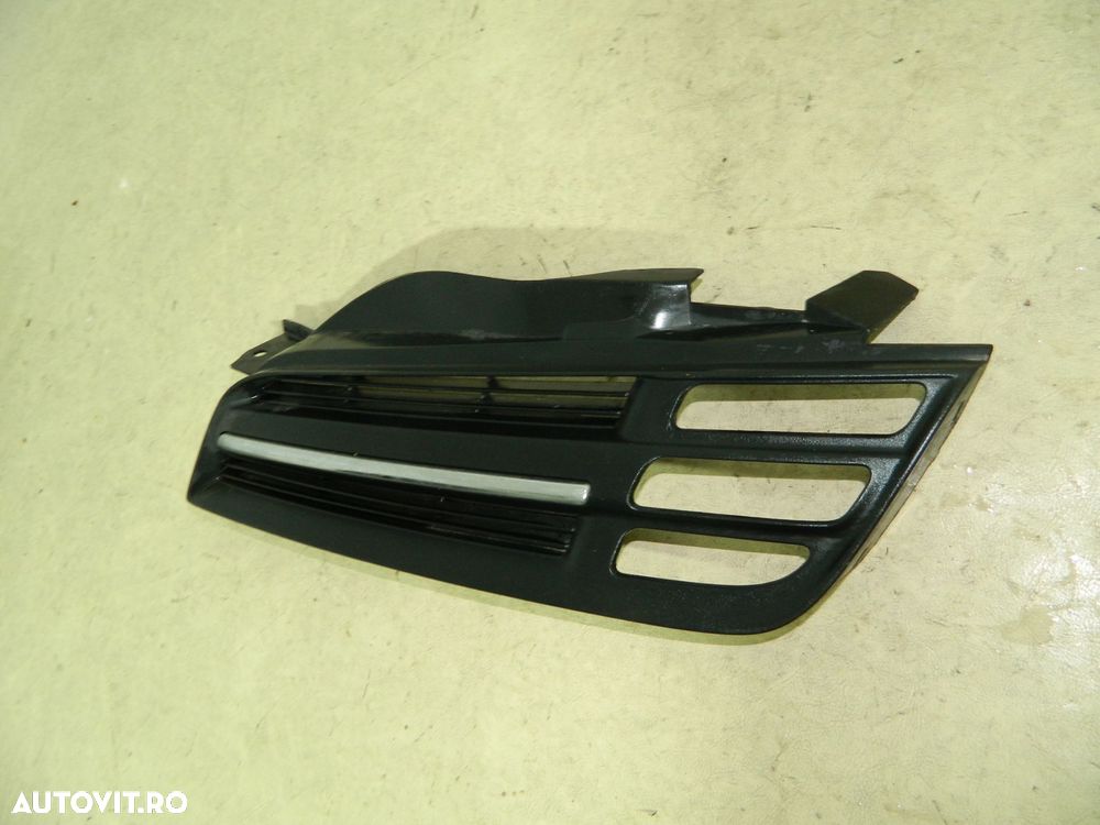 Grila radiator partea stanga, Nissan Micra, 2003, 2004, 2005, 2006,, 62330-AX600 - 7