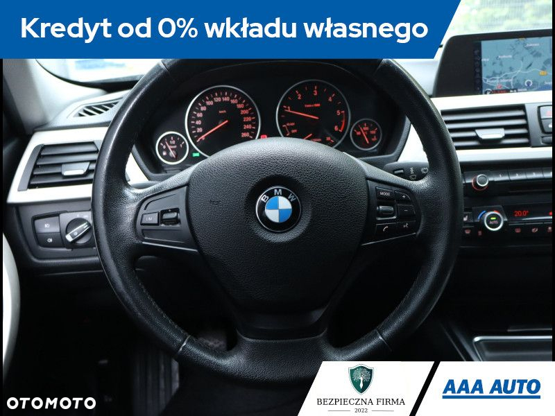 BMW Seria 3 - 24