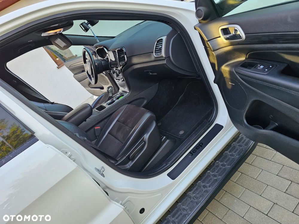 Jeep Grand Cherokee 3.6 V6 Laredo - 9