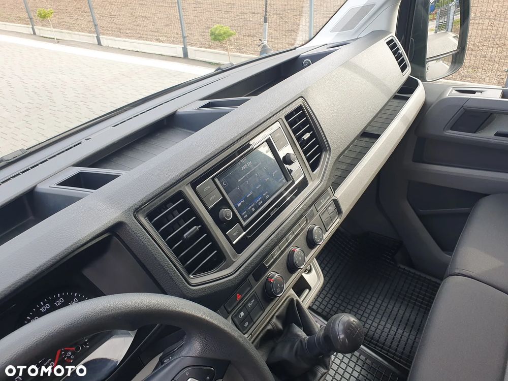 Volkswagen Crafter - 26