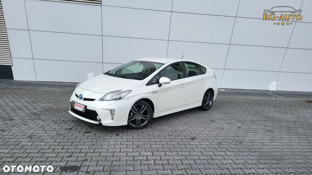 Toyota Prius - 15