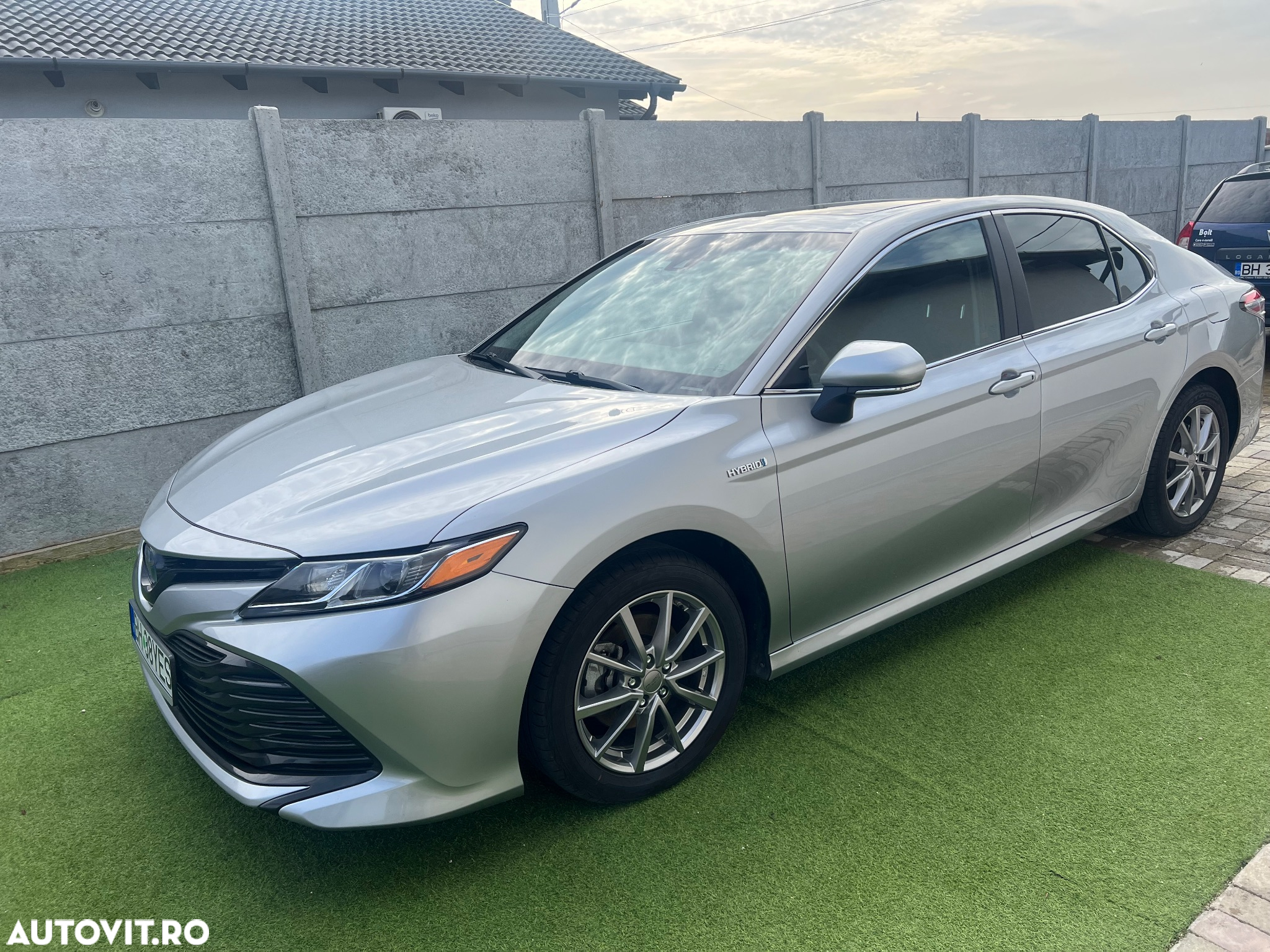 Toyota Camry Executive - 8