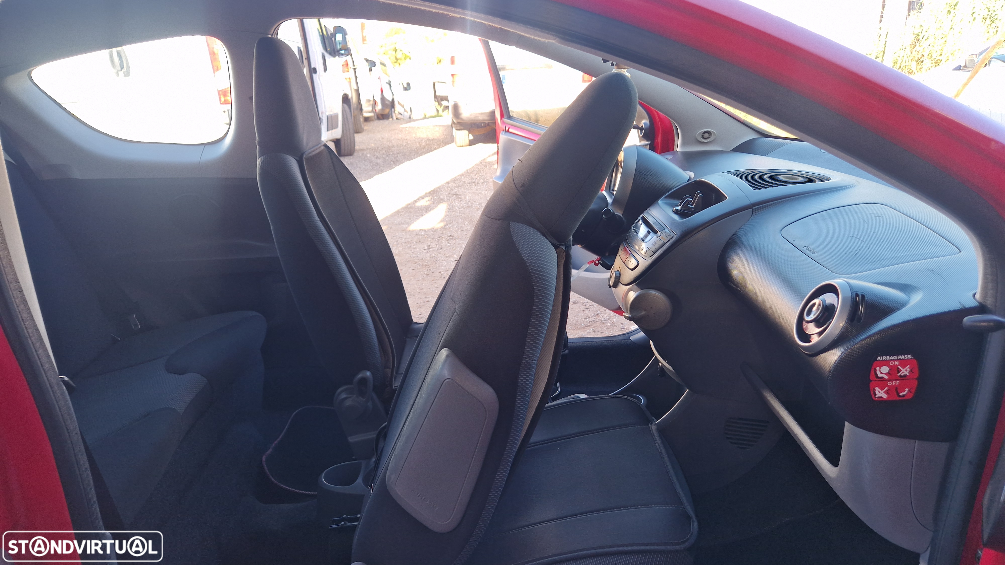 Toyota Aygo 1.0 + MMT VSC - 23