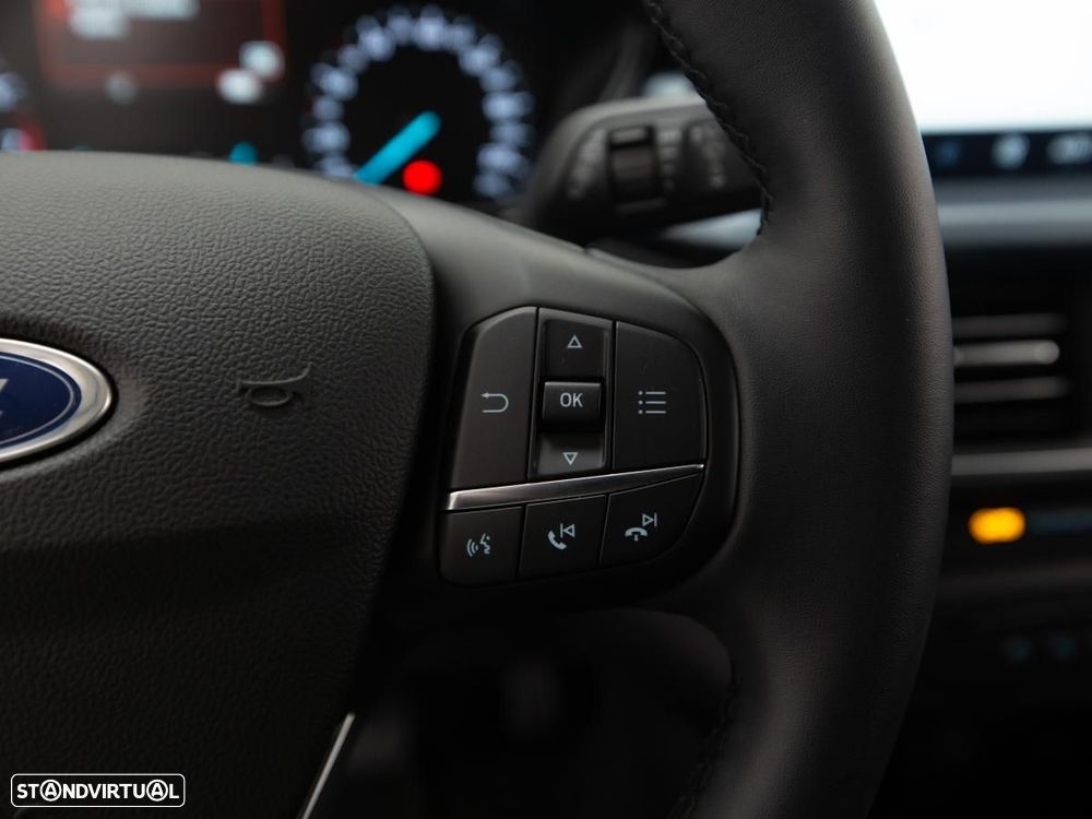 Ford Focus SW — fotografia 16