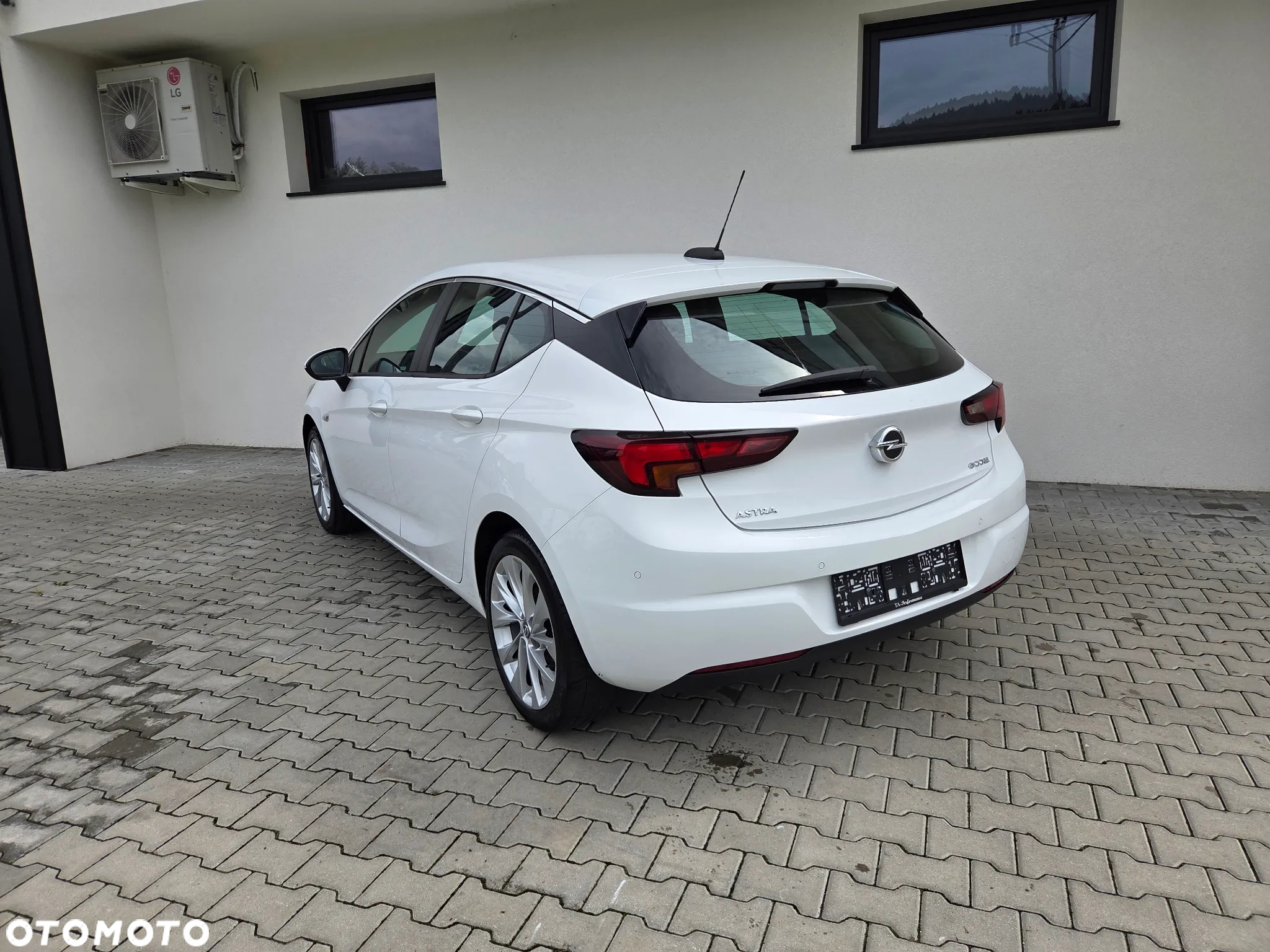 Opel Astra - 3