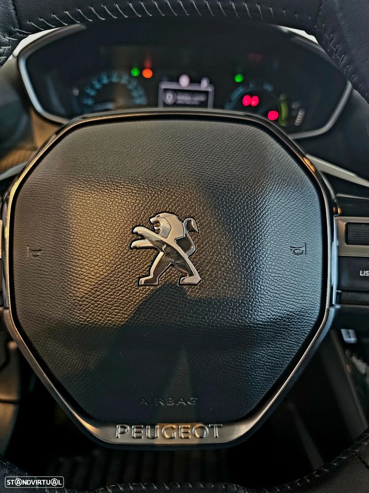 Peugeot e-208 Active Pack - 17