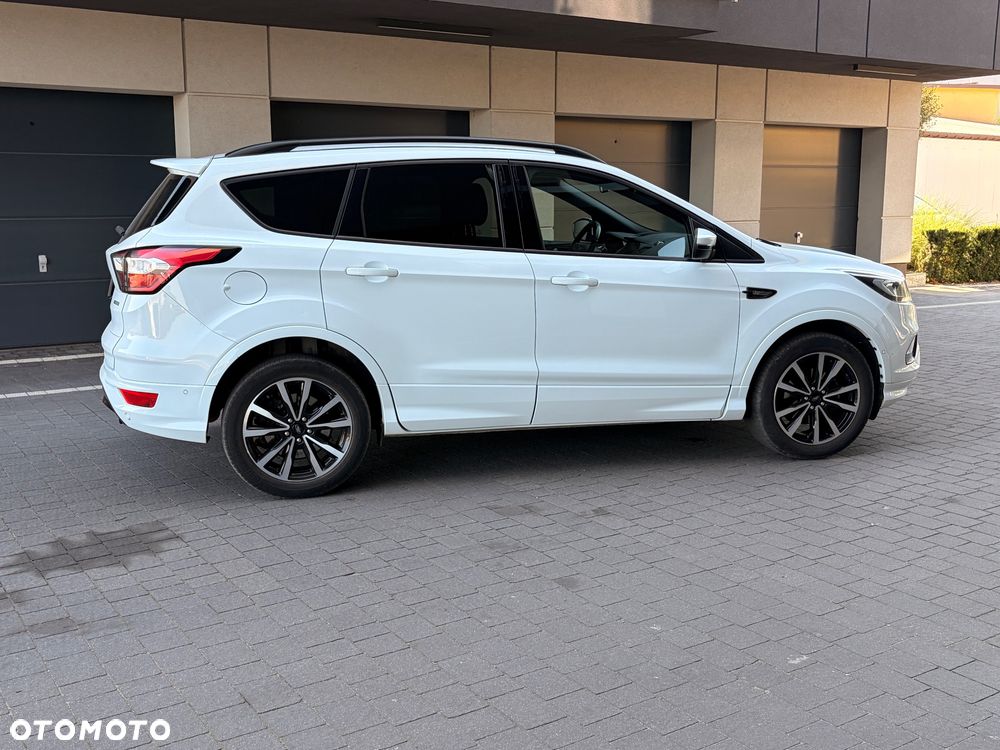Ford Kuga - 5