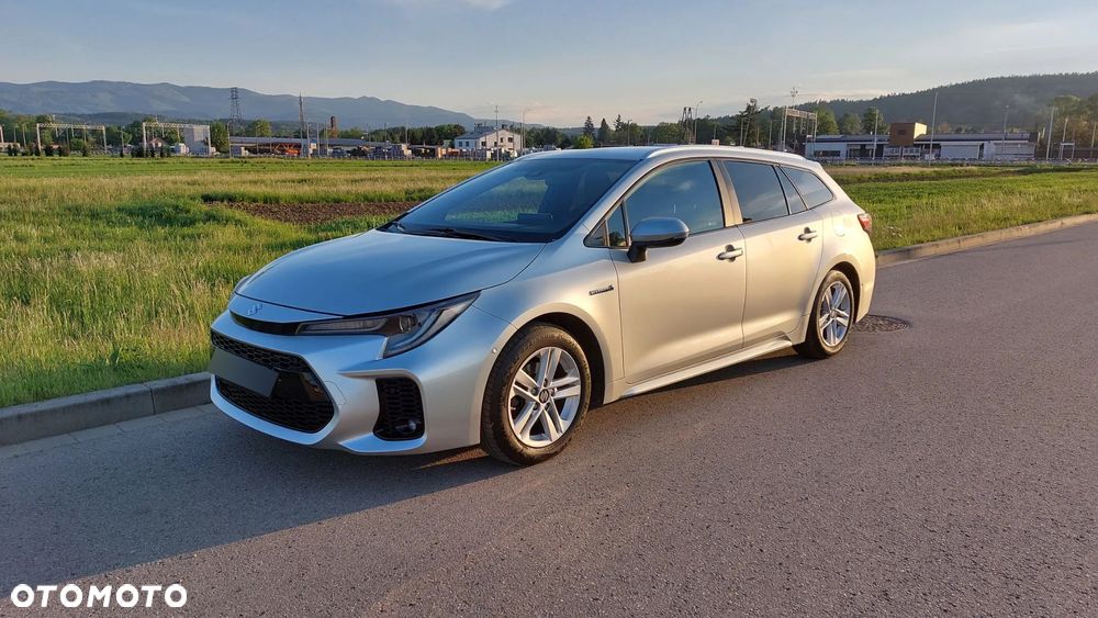 Toyota Corolla 1.8 Hybrid Selection - 14