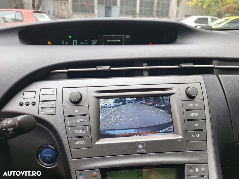 Toyota Prius - 23