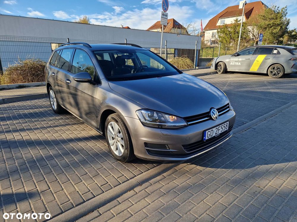 Volkswagen Golf 1.4 TSI BMT Comfortline - 4