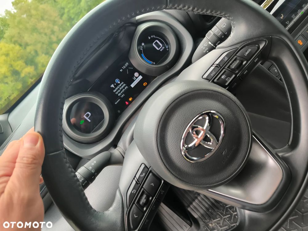 Toyota Yaris Cross - 8