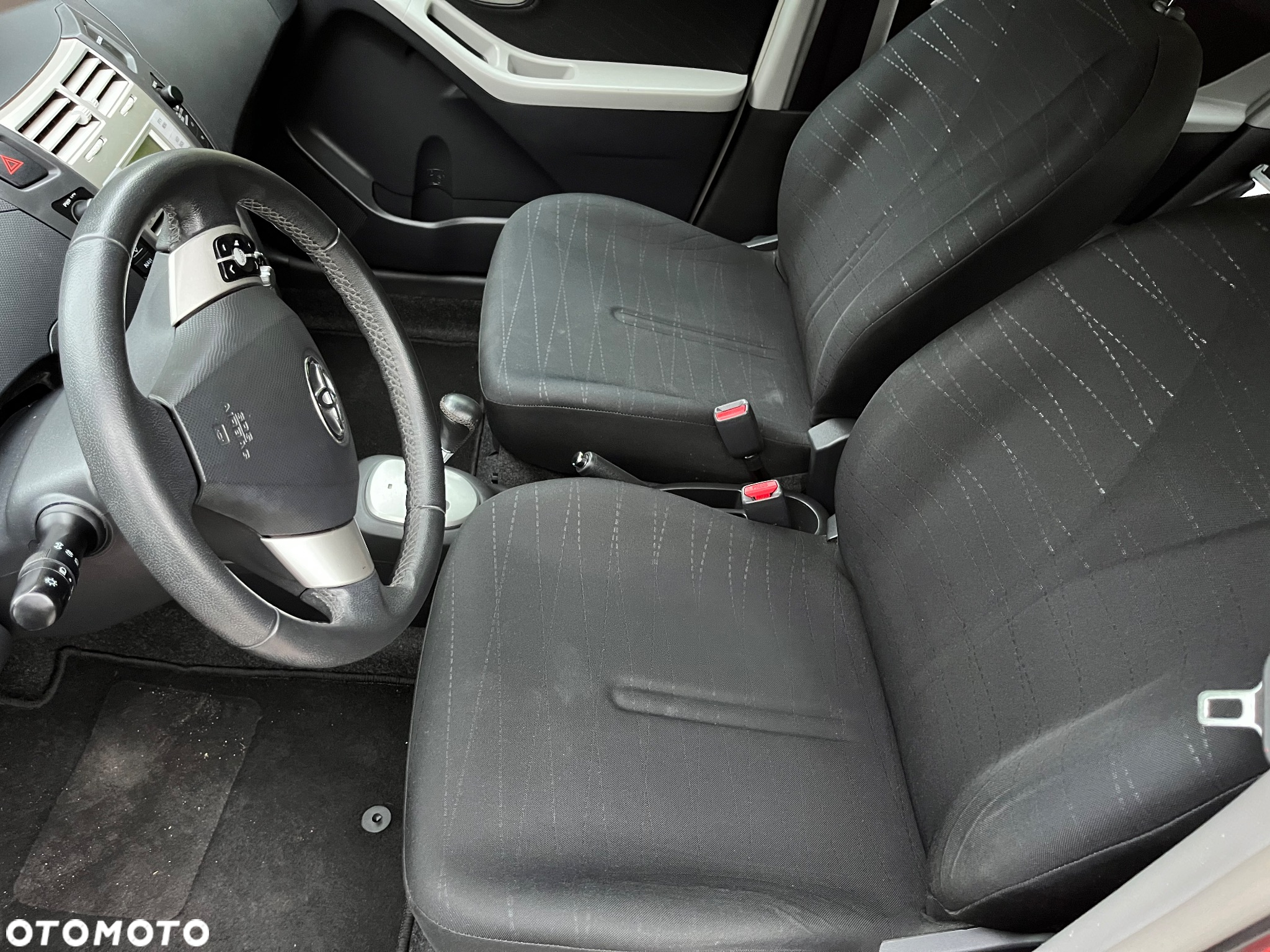 Toyota Yaris 1.3 Sol Premium MM - 14