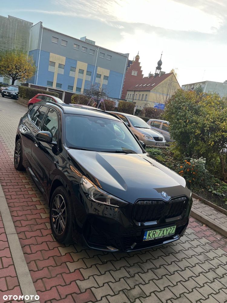 BMW iX1 xDrive30 66.5kWh M Sport - 6