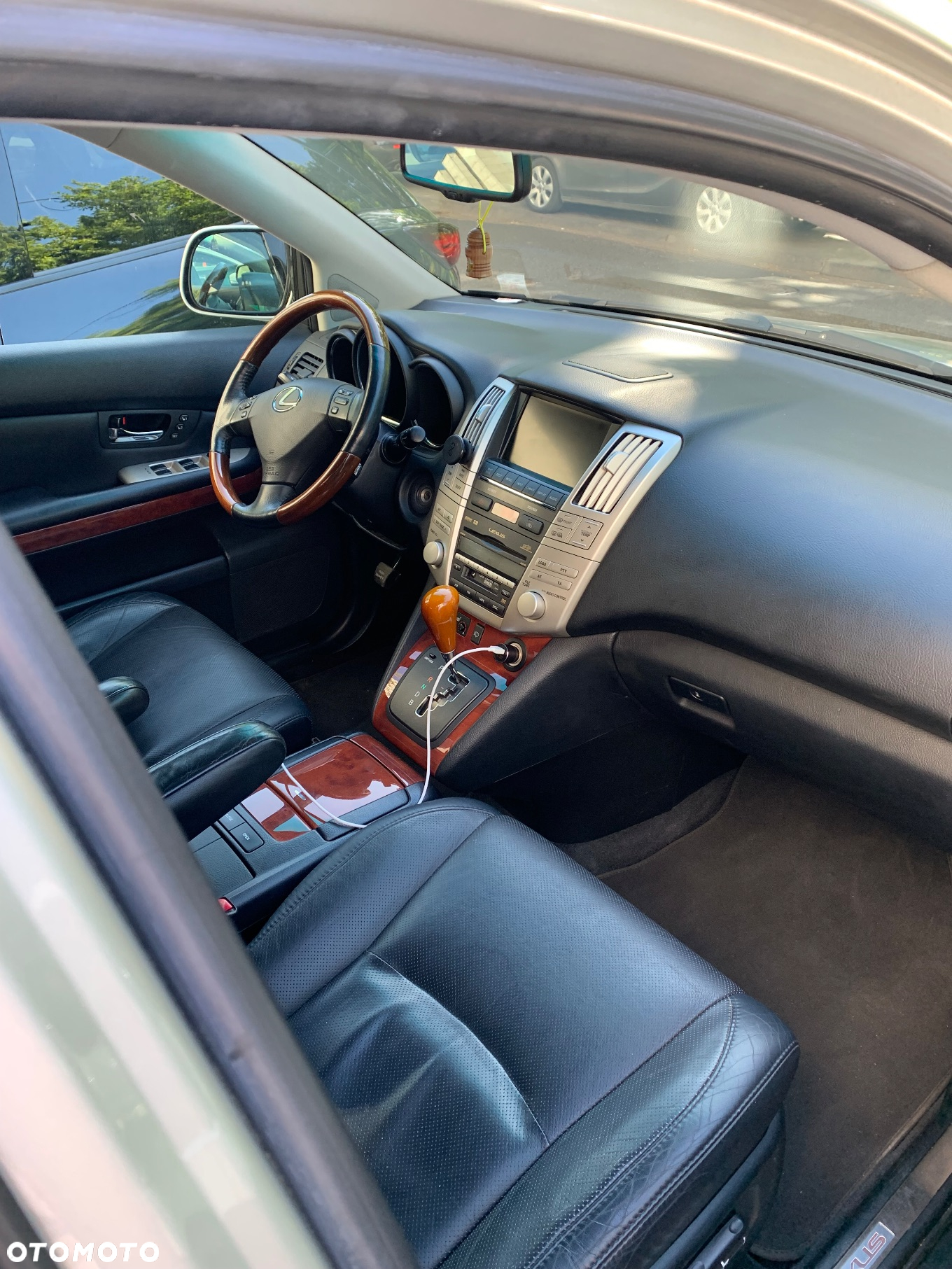 Lexus RX 400h (hybrid) Luxury - 2