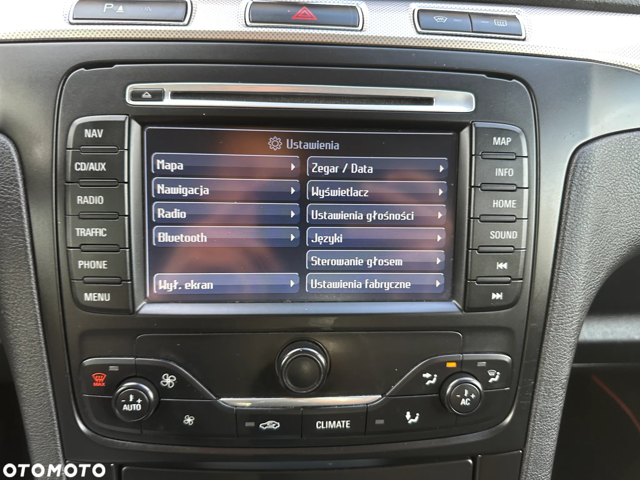 Ford S-Max 2.0 TDCi DPF Titanium MPS6 - 32
