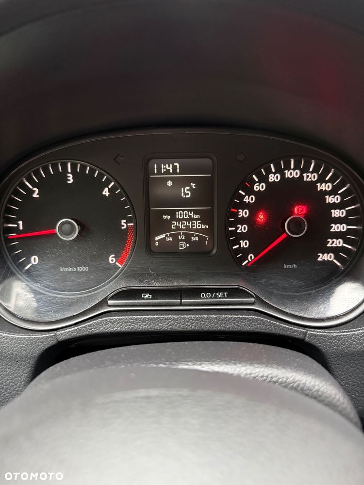 Volkswagen Polo 1.6 TDI Blue Motion Style - 19