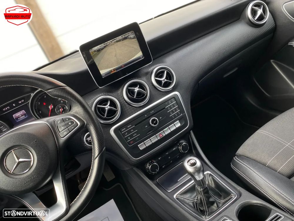 Mercedes-Benz A 180 d Urban - 20