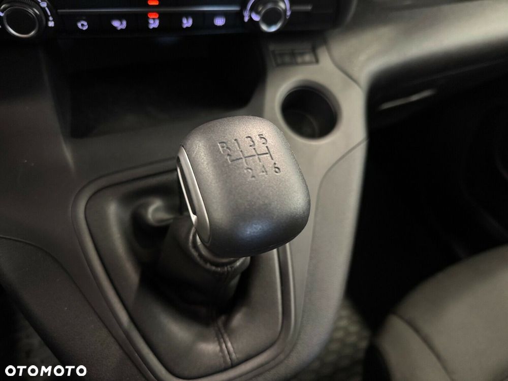 Opel Combo - 19