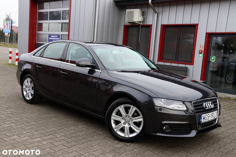 Audi A4 Limousine 2.0 TDI DPF Ambition - 12