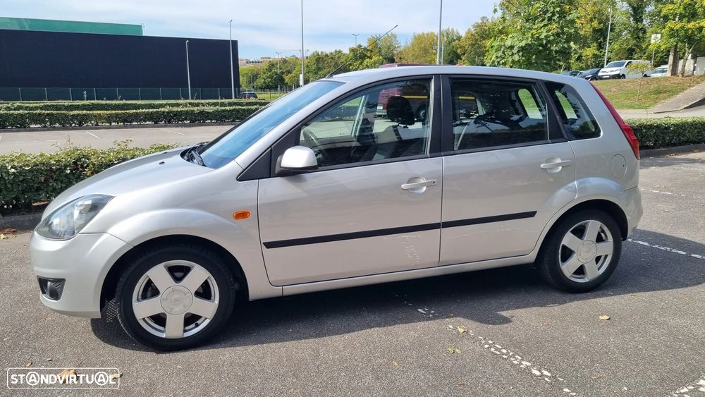 Ford Fiesta 1.25 Zetec - 4