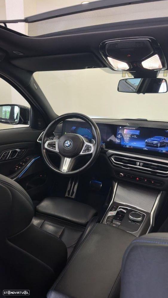 BMW 330 - 21
