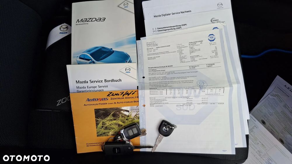 Mazda 3 1.6 Exclusive - 11